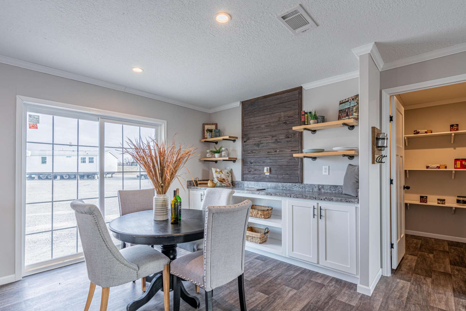 Quality Manufactured Homes in Kansas | MH Home Center